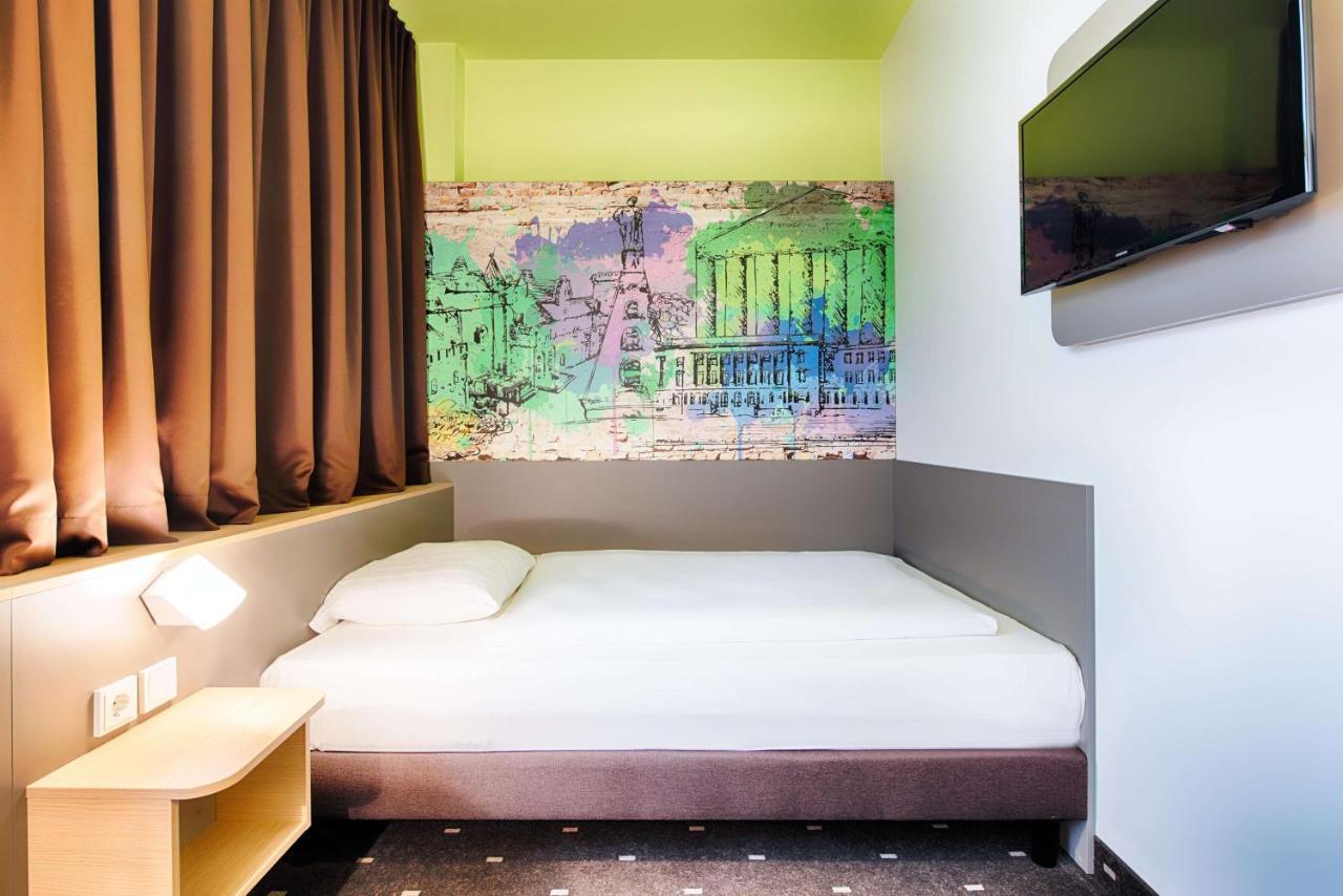 B&B Hotel Kassel-City Exterior photo